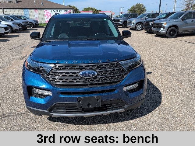 2022 Ford Explorer XLT photo 5