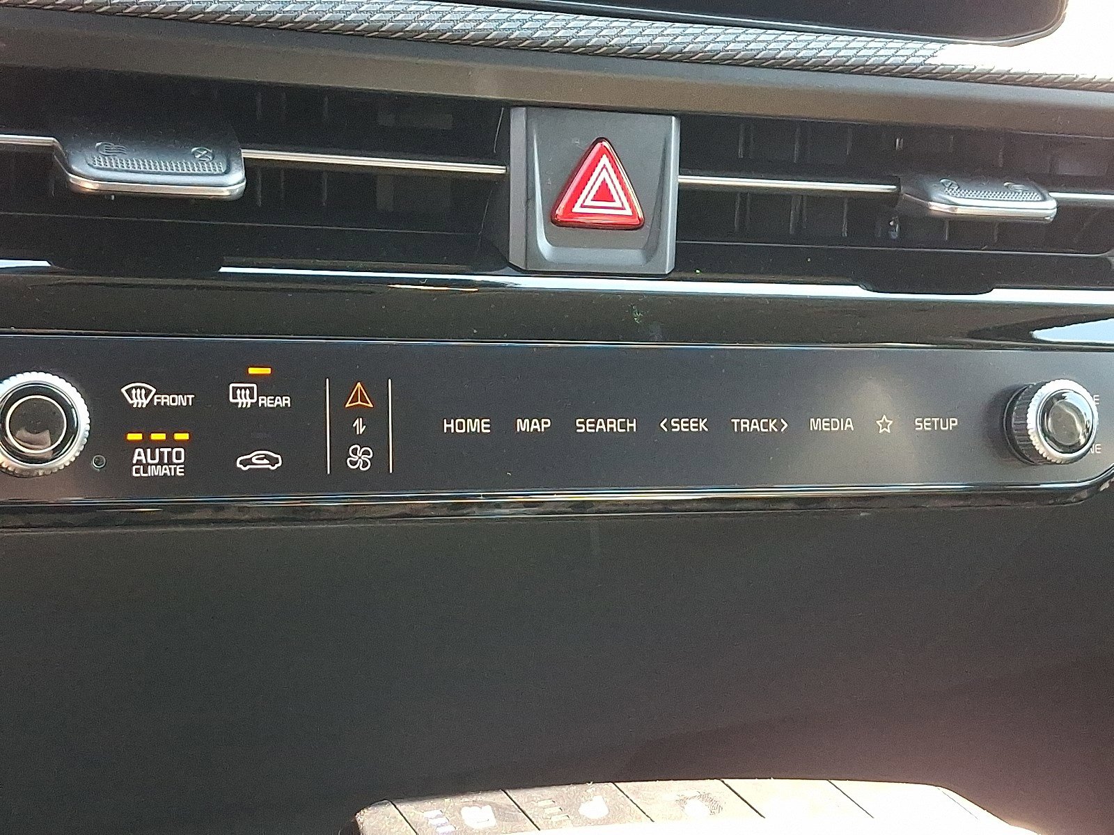 2025 Kia EV6 Wind photo 9