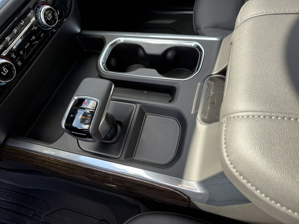 2026 GMC SIERRA - Image 25