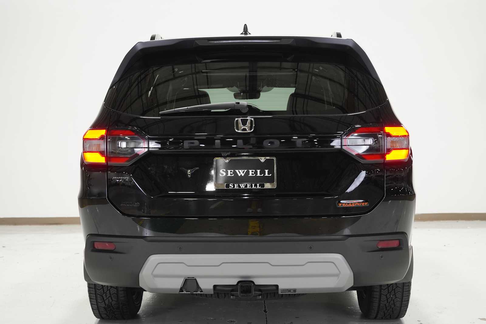 2024 Honda Pilot TrailSport photo 5
