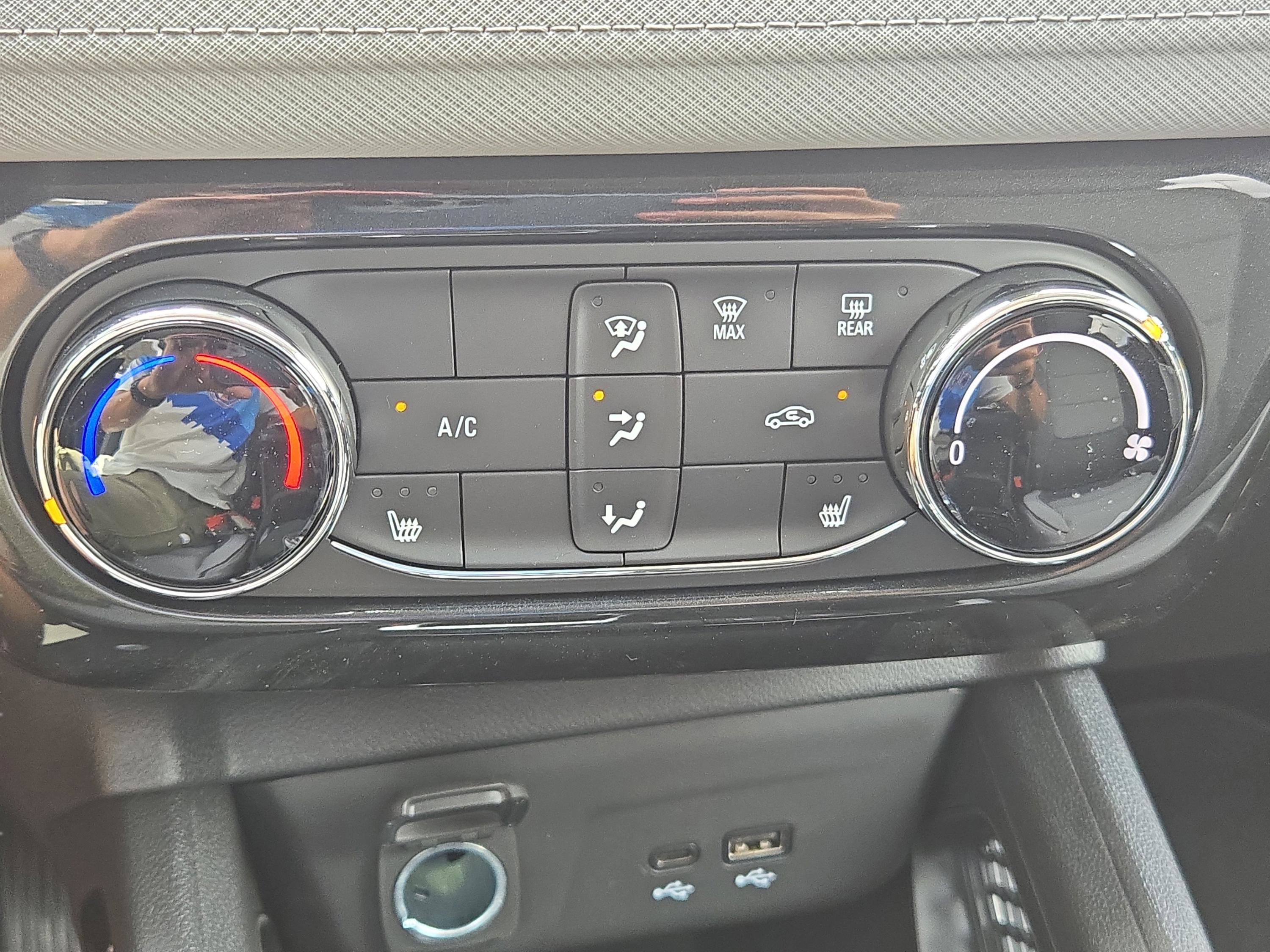 2026 Chevrolet Trailblazer LT photo 22
