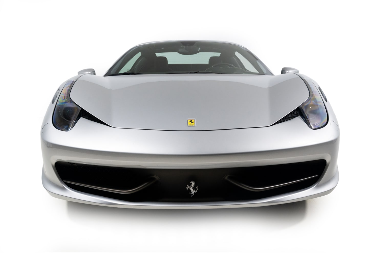 2013 Ferrari 458 Italia Base photo 3