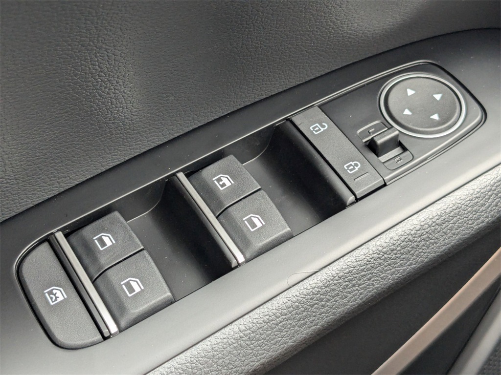 2025 Kia Soul LX S photo 23