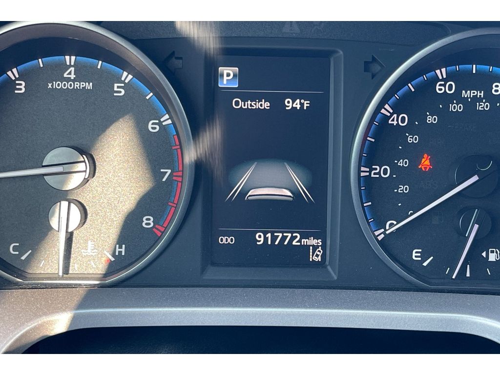 2017 Toyota RAV4 XLE photo 37