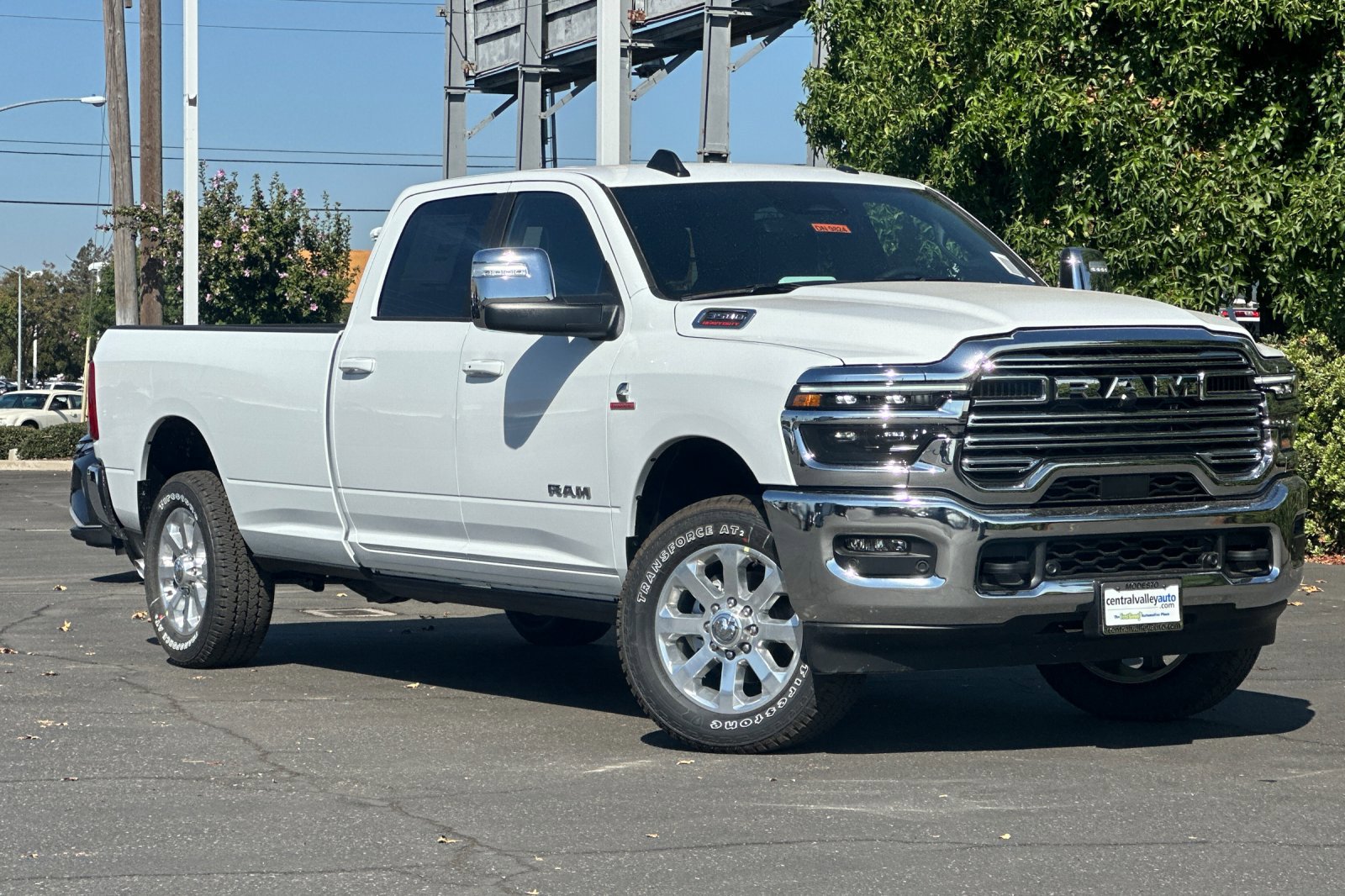 2026 Ram 3500 Laramie photo 2