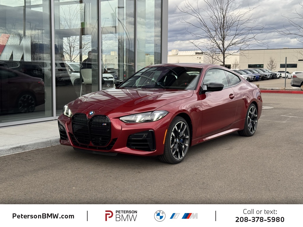 2026 BMW 4 Series M440i's photo