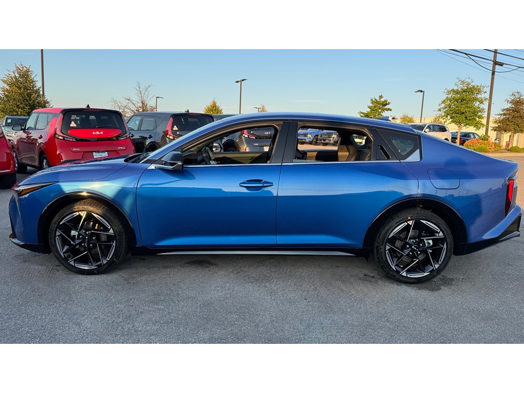 2025 Kia K4 GT-Line photo 26