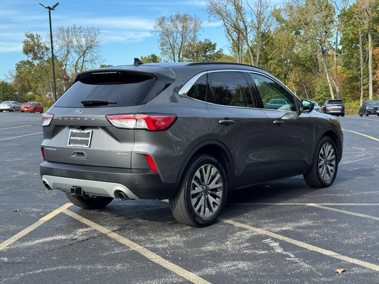 2022 Ford Escape Titanium photo 2