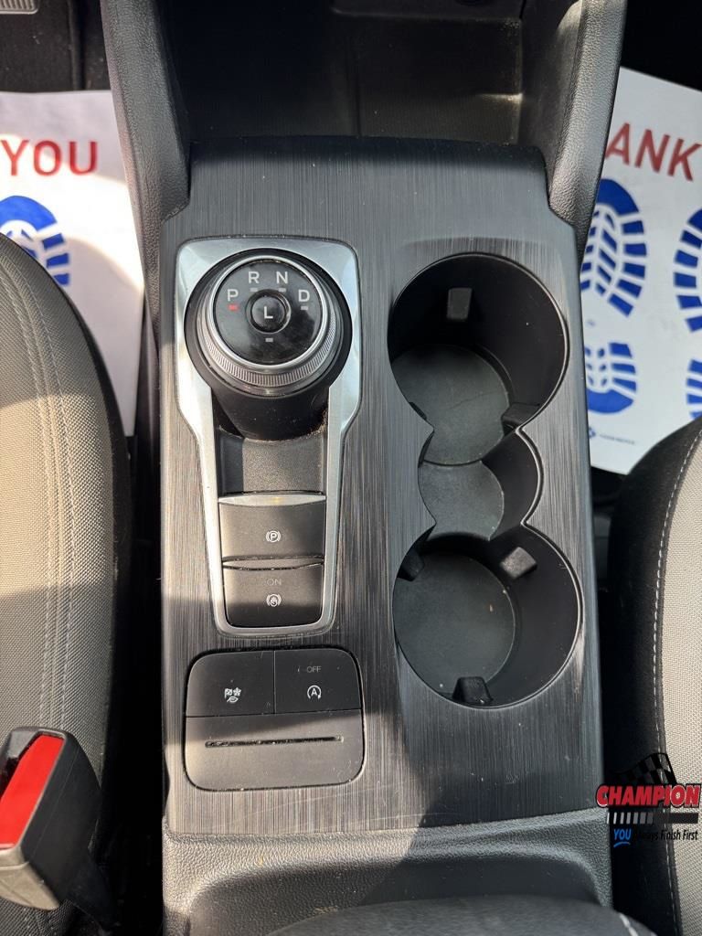 2022 Ford Escape SE photo 10