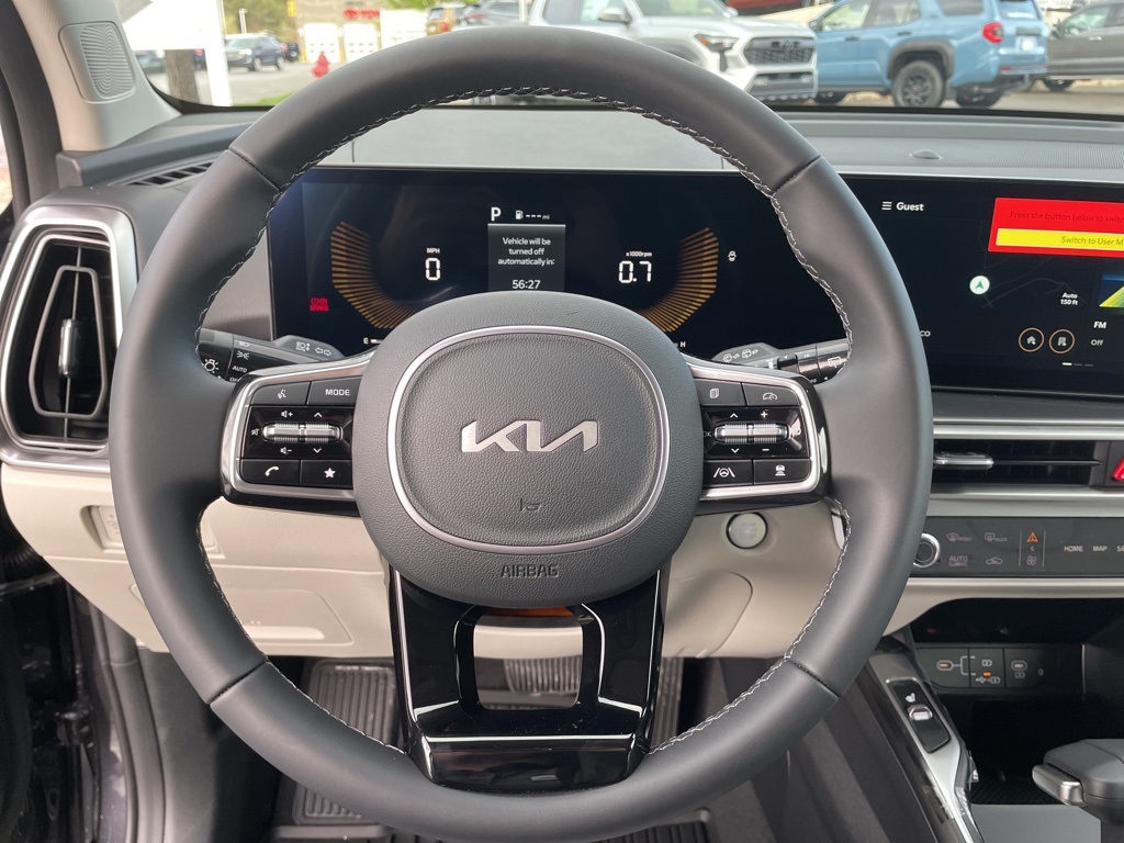 2025 Kia Sorento S photo 22