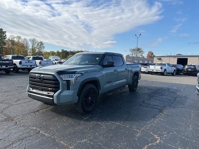 2024 Toyota Tundra photo 4