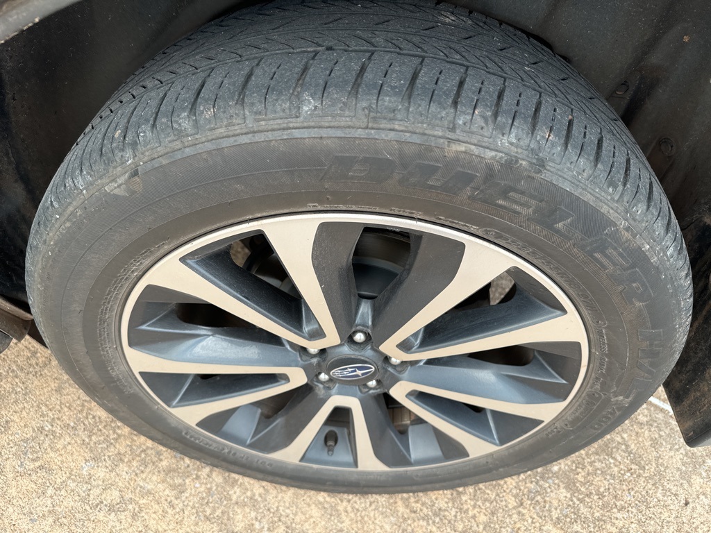 2017 Subaru Forester 2.0XT Touring photo 9
