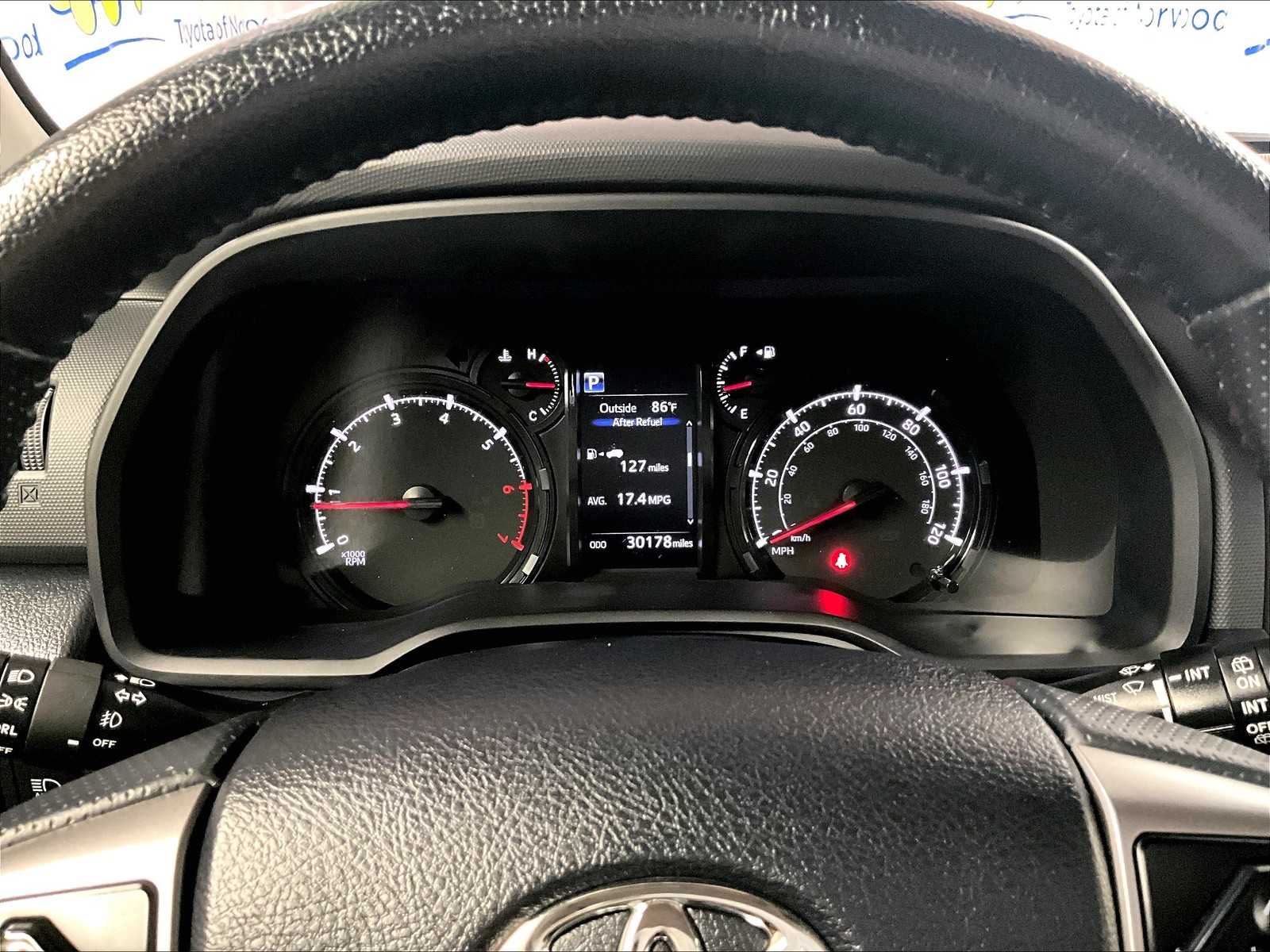 2024 Toyota 4Runner SR5 Premium photo 23