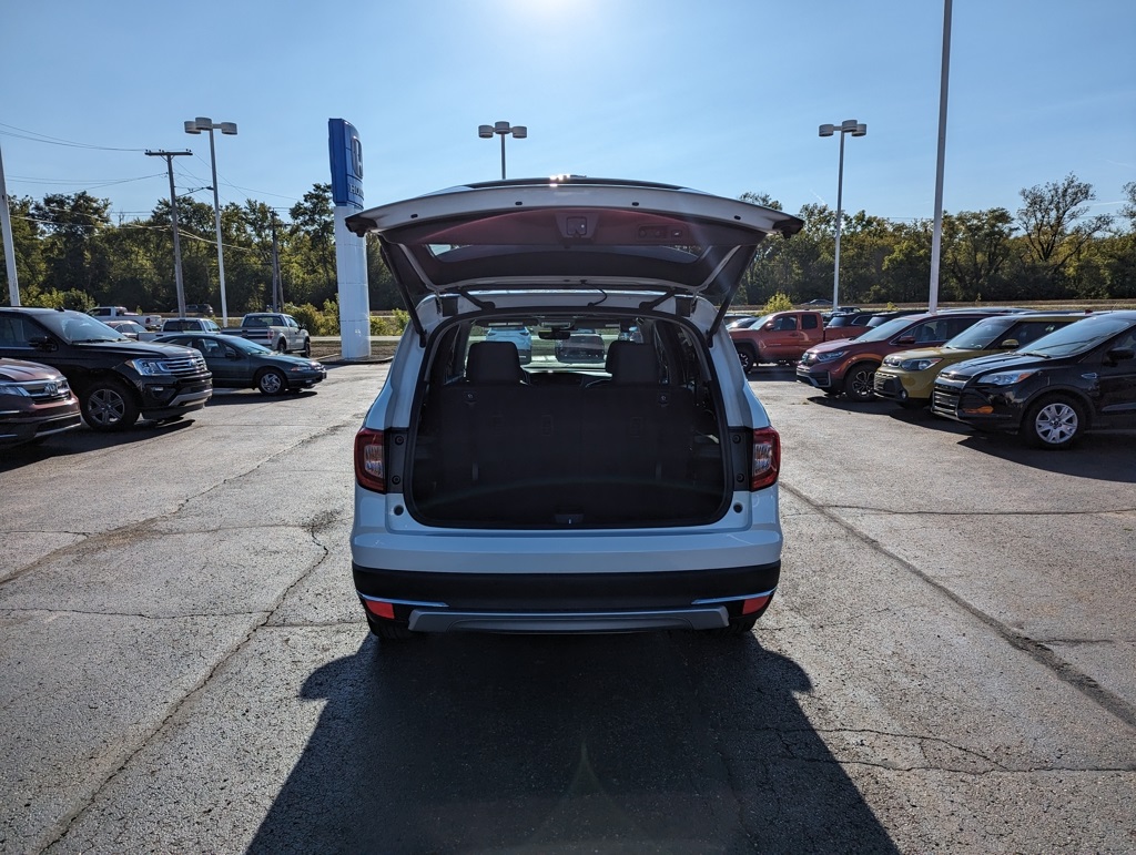 2022 Honda Pilot Touring photo 11