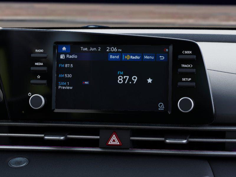2025 Hyundai Elantra SEL Sport photo 12