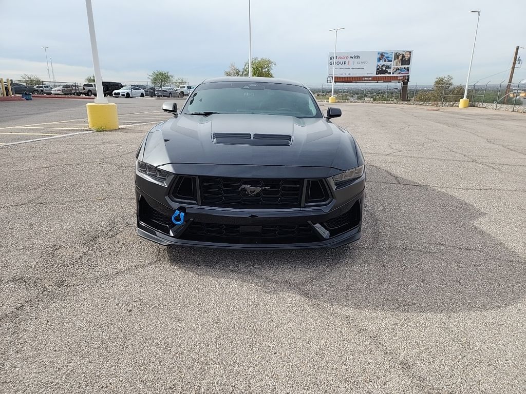2024 Ford Mustang Dark Horse photo 2