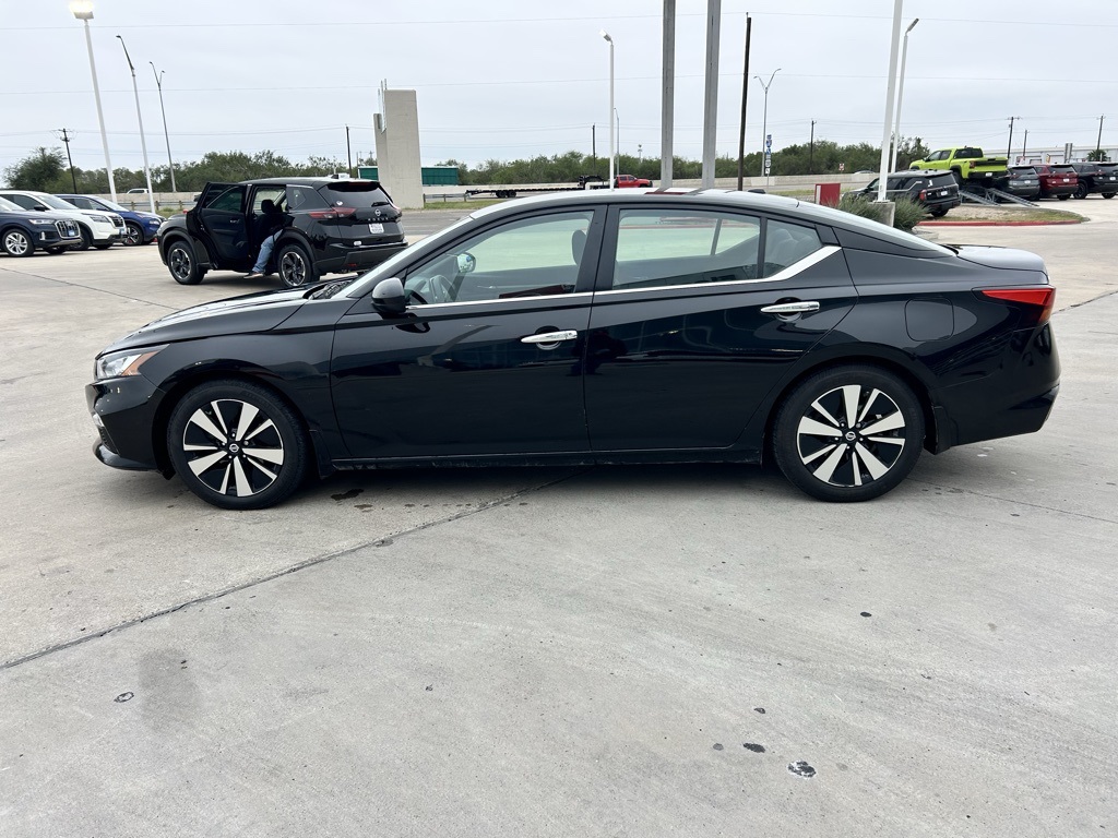2022 Nissan Altima 2.5 SV photo 4