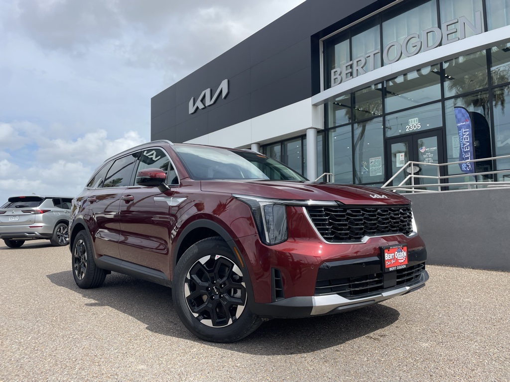 2025 Kia Sorento S's photo
