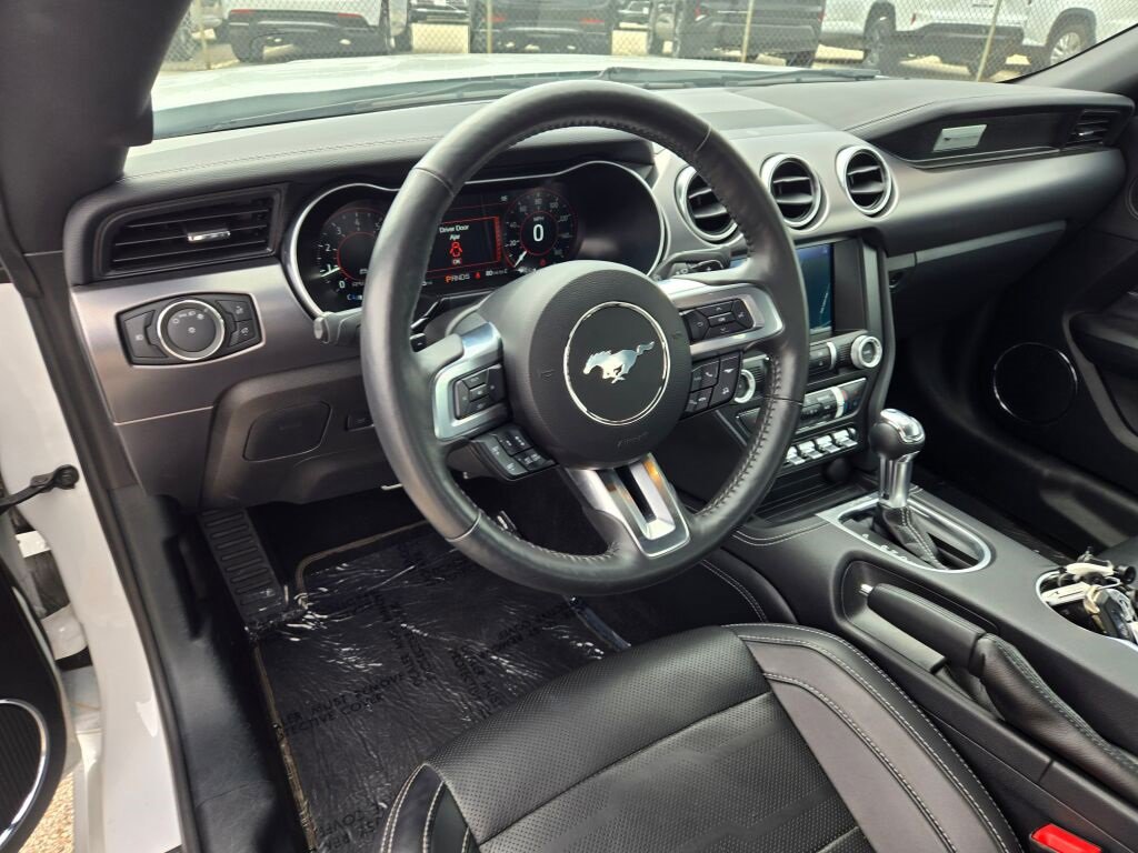 2021 Ford Mustang GT Premium photo 17