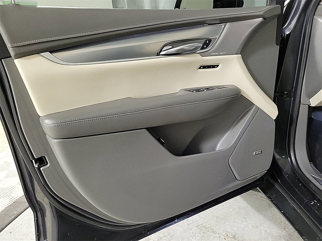 2021 CADILLAC XT5 - Image 21