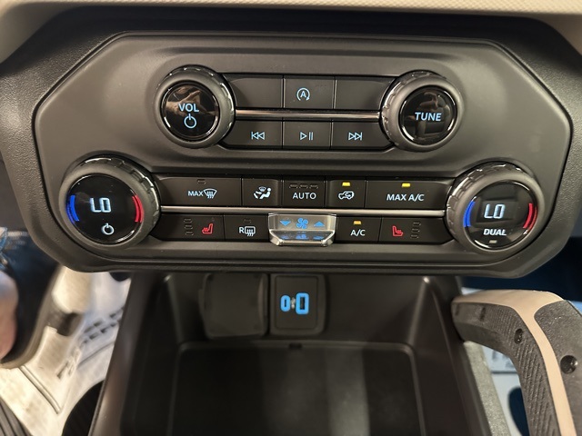 2024 Ford Bronco Big Bend photo 17