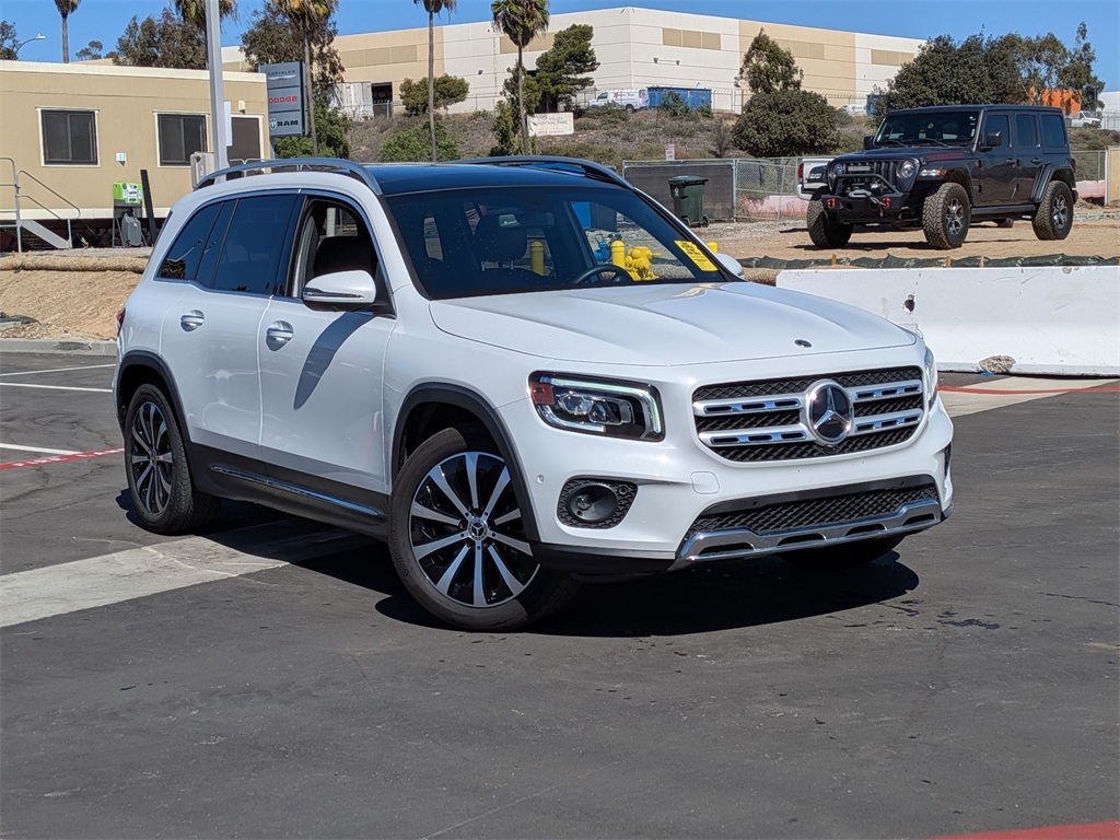 2021 Mercedes-Benz GLB Base