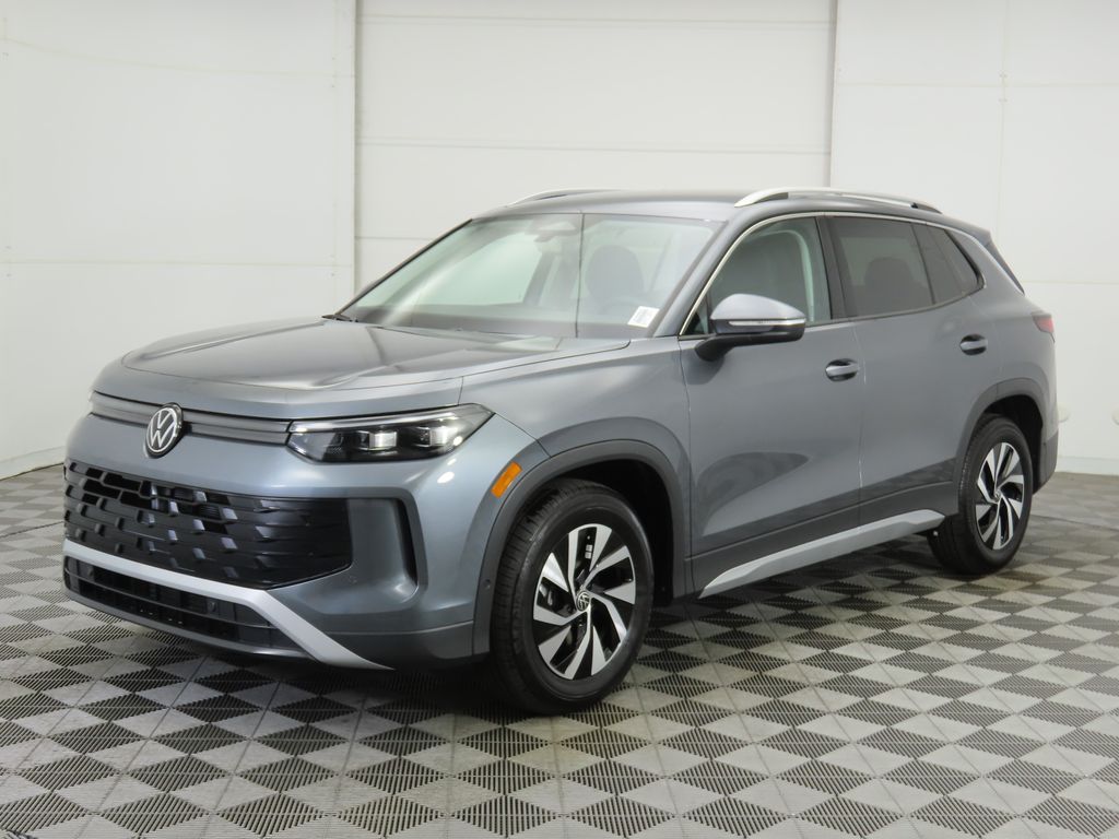 2026 Volkswagen Tiguan S's photo