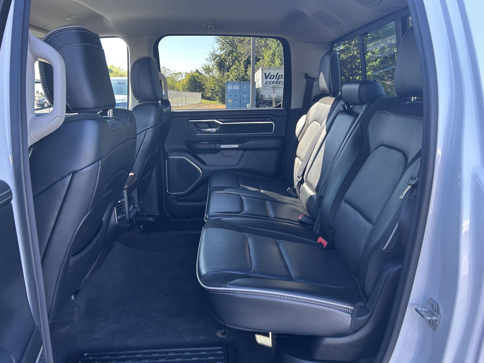 2022 Ram 1500 Laramie photo 23