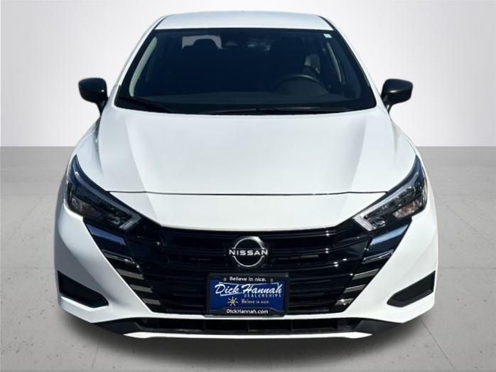 2025 Nissan Versa 1.6 S photo 3