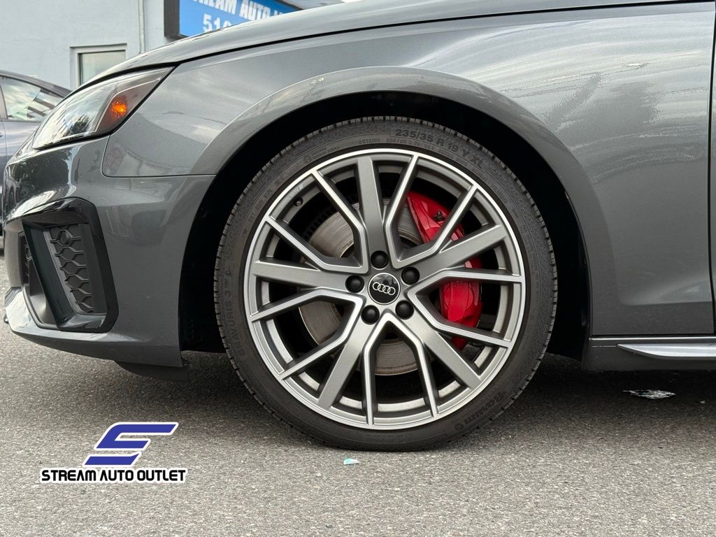 2022 Audi S4 Base Premium Plus photo 5