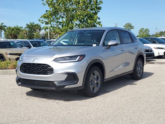 2026 Honda HR-V LX photo 8