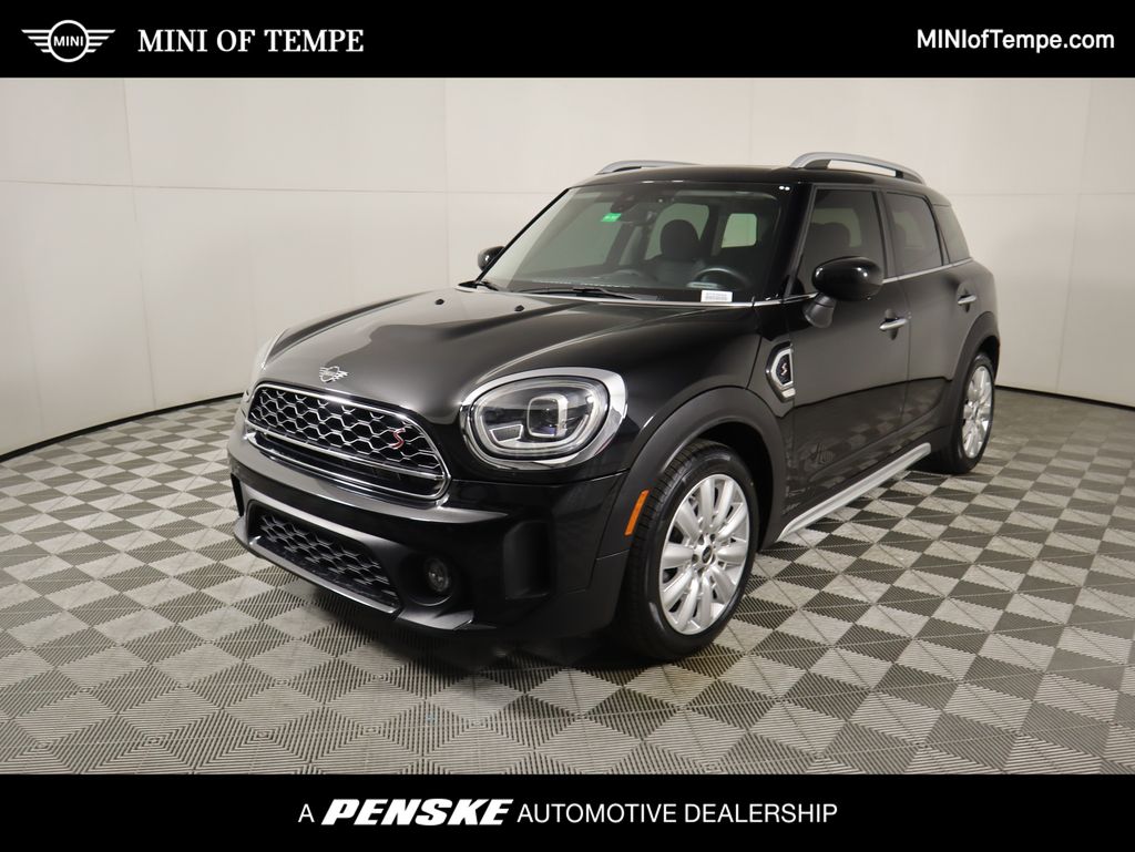 2022 MINI Countryman S's photo