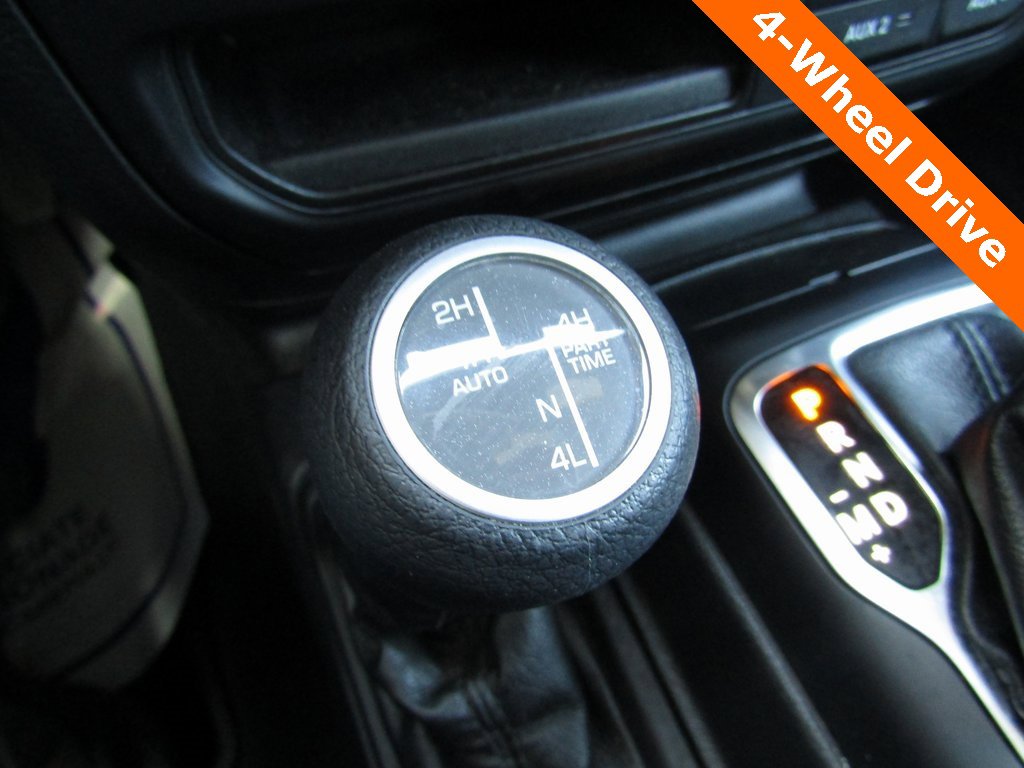 2023 Jeep Wrangler Willys 4xe photo 9