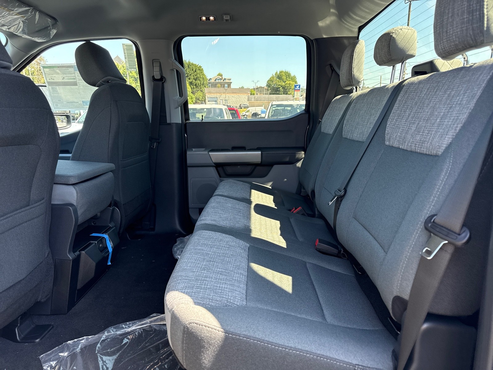 2026 Ford F-350 XLT photo 7