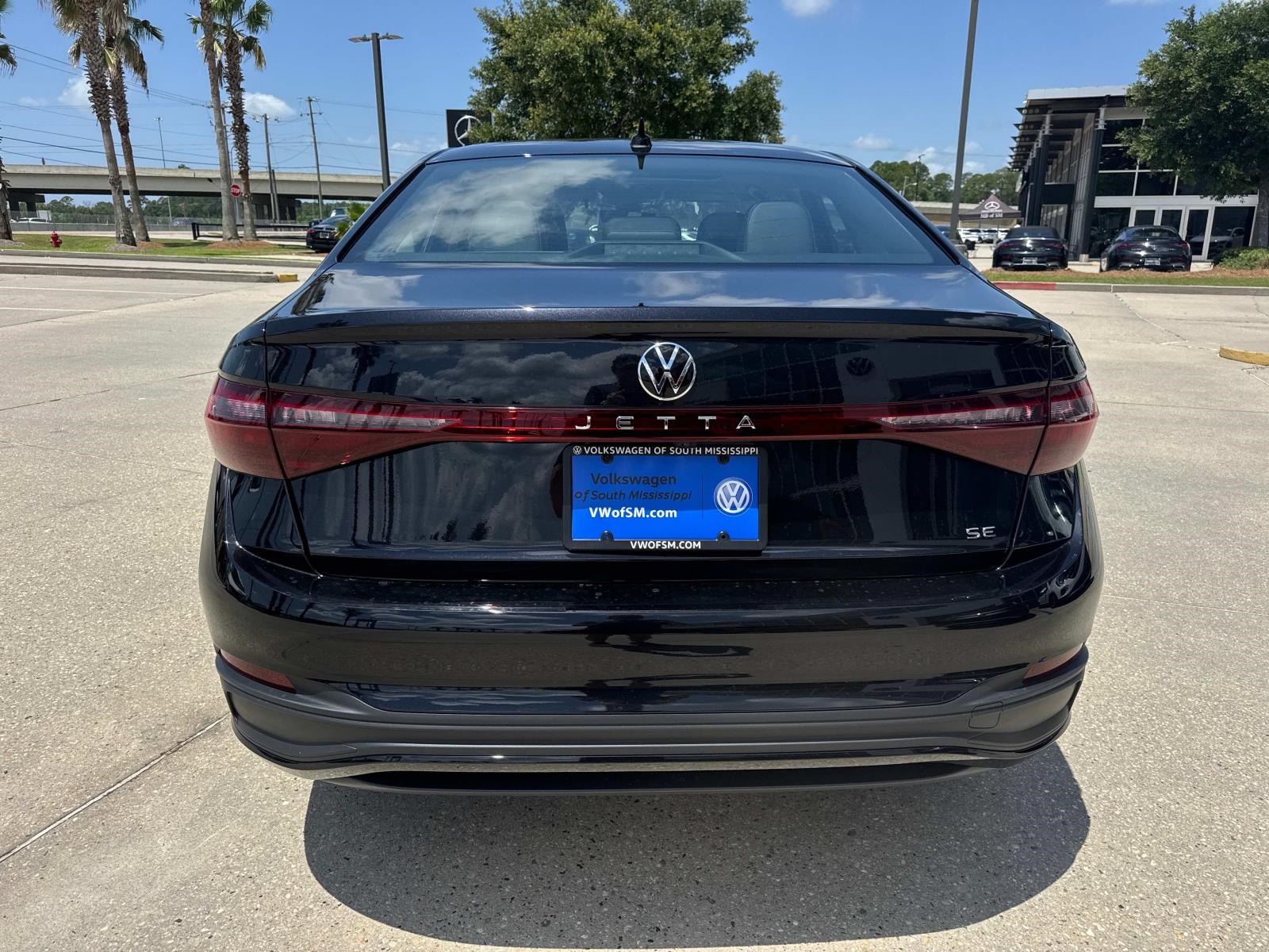2025 Volkswagen Jetta 1.5T SE photo 5