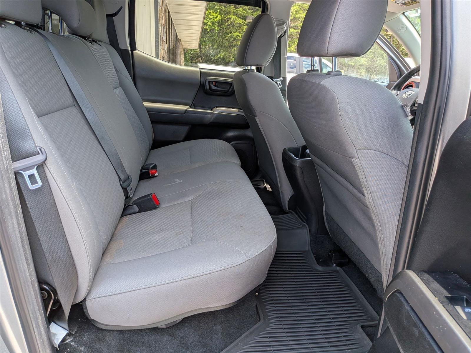 2023 Toyota Tacoma SR5 Double Cab V6 photo 27