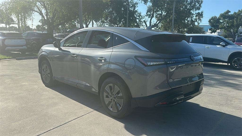 2025 Nissan Murano SL photo 3