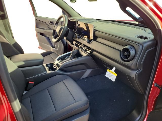 2025 Chevrolet Colorado LT photo 21