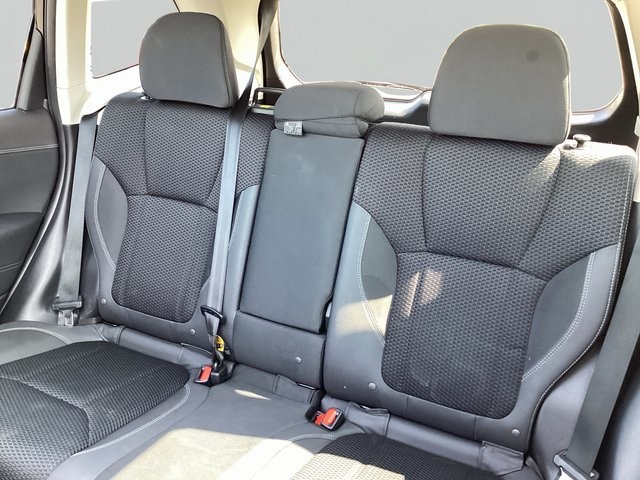 2020 Subaru Forester Premium photo 12
