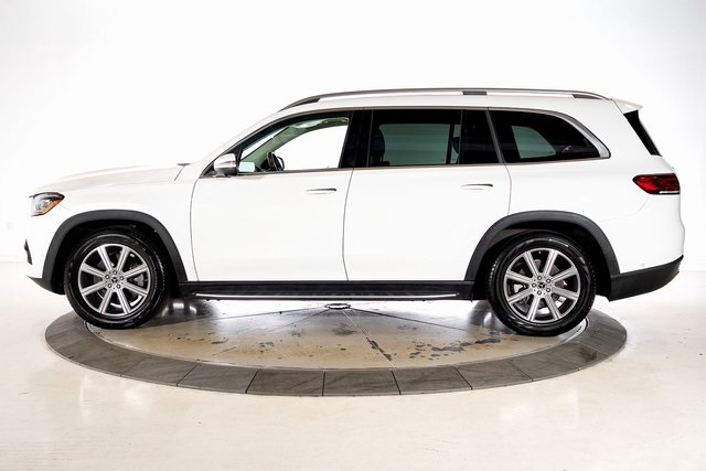 2022 Mercedes Benz GLS 450 4MATIC photo 2
