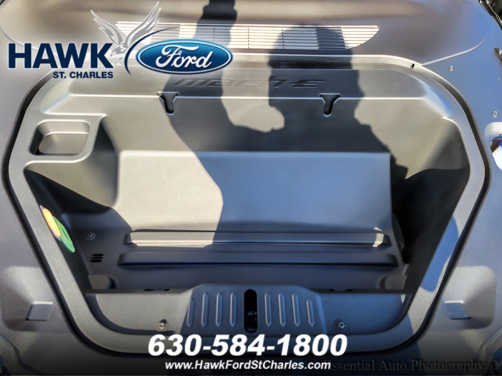 2025 FORD MUSTANG MACH-E - Image 18