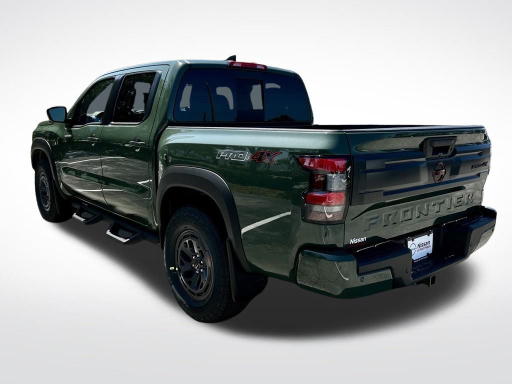 2025 Nissan Frontier PRO-4X photo 4