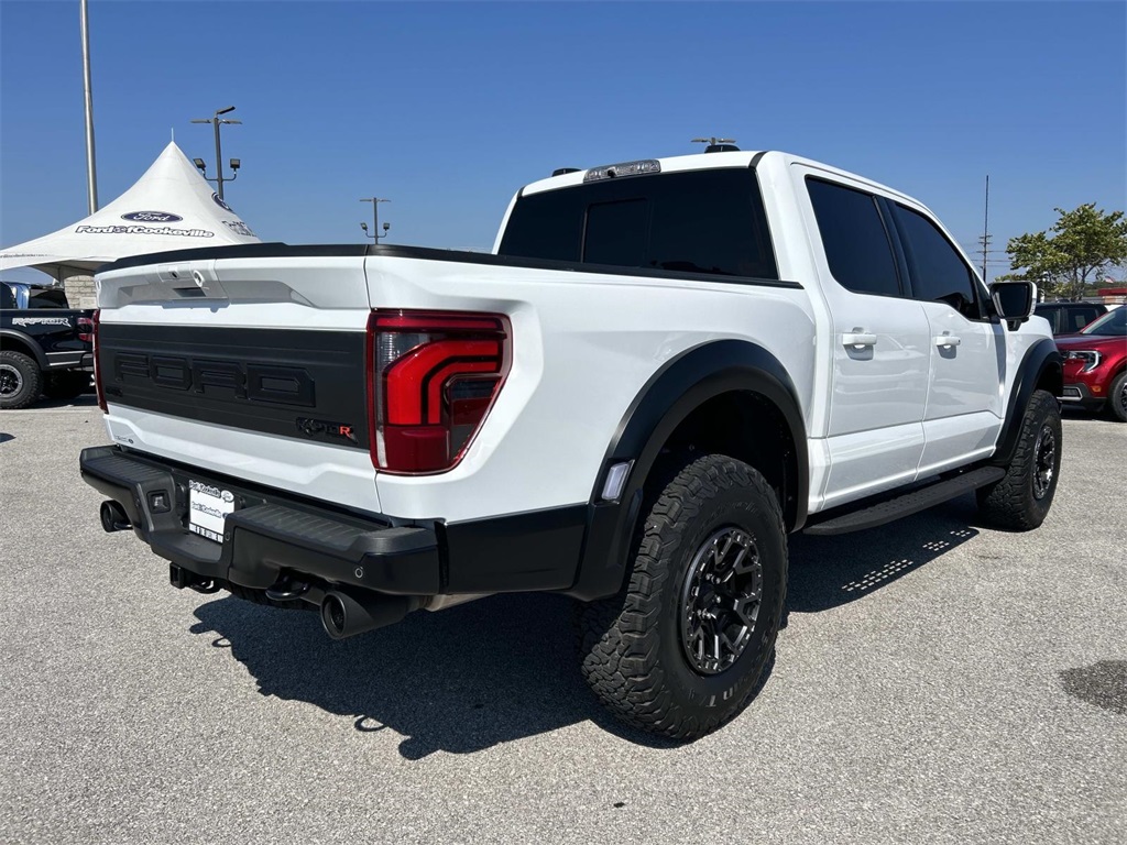 2024 Ford F-150 Raptor photo 3