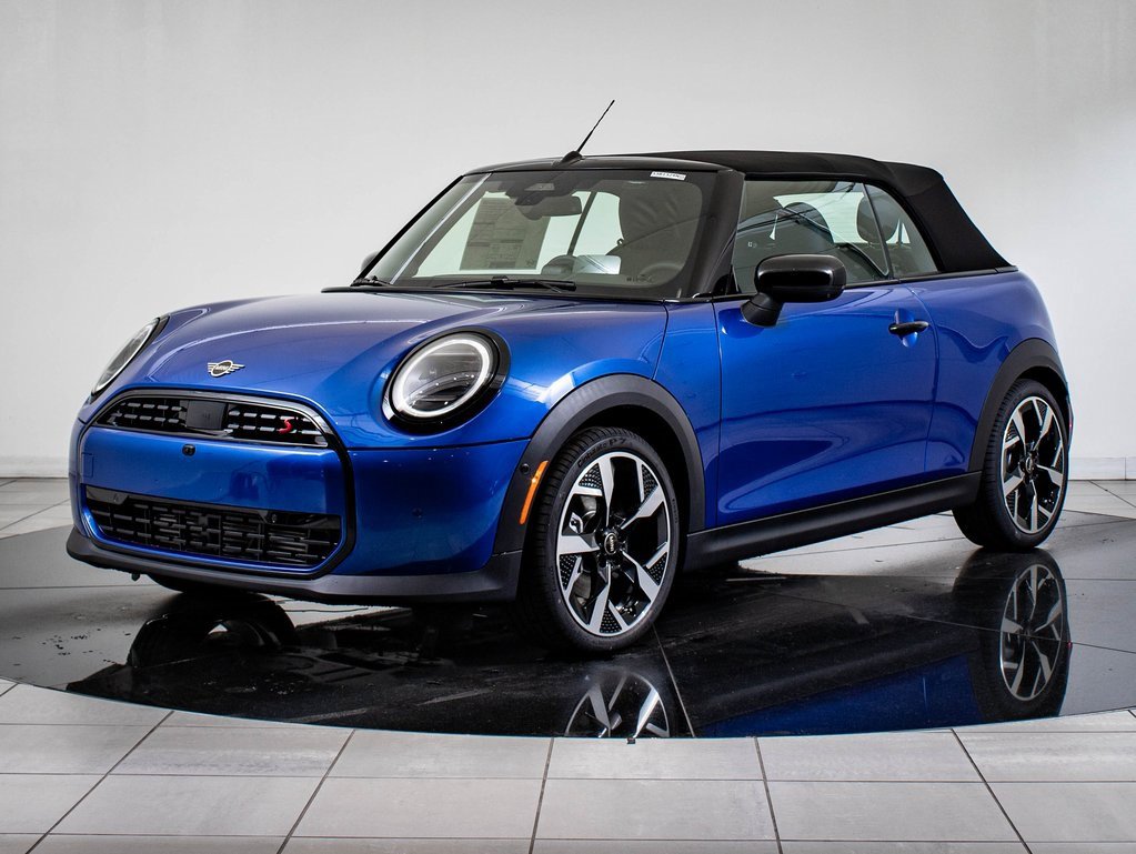 2026 MINI Convertible S's photo