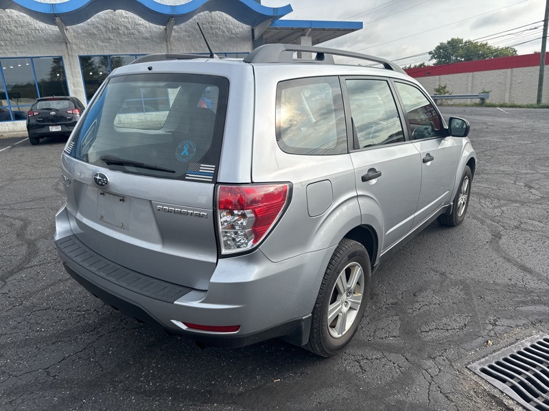 2012 Subaru Forester 2.5X photo 7