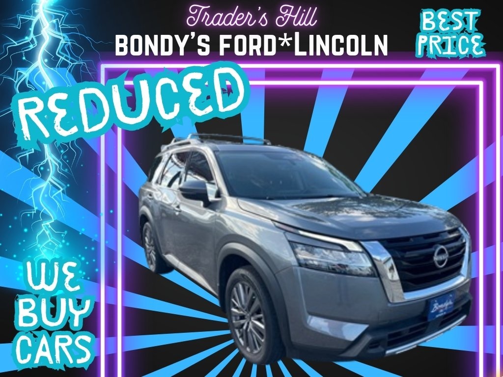 2024 Nissan Pathfinder SL's photo