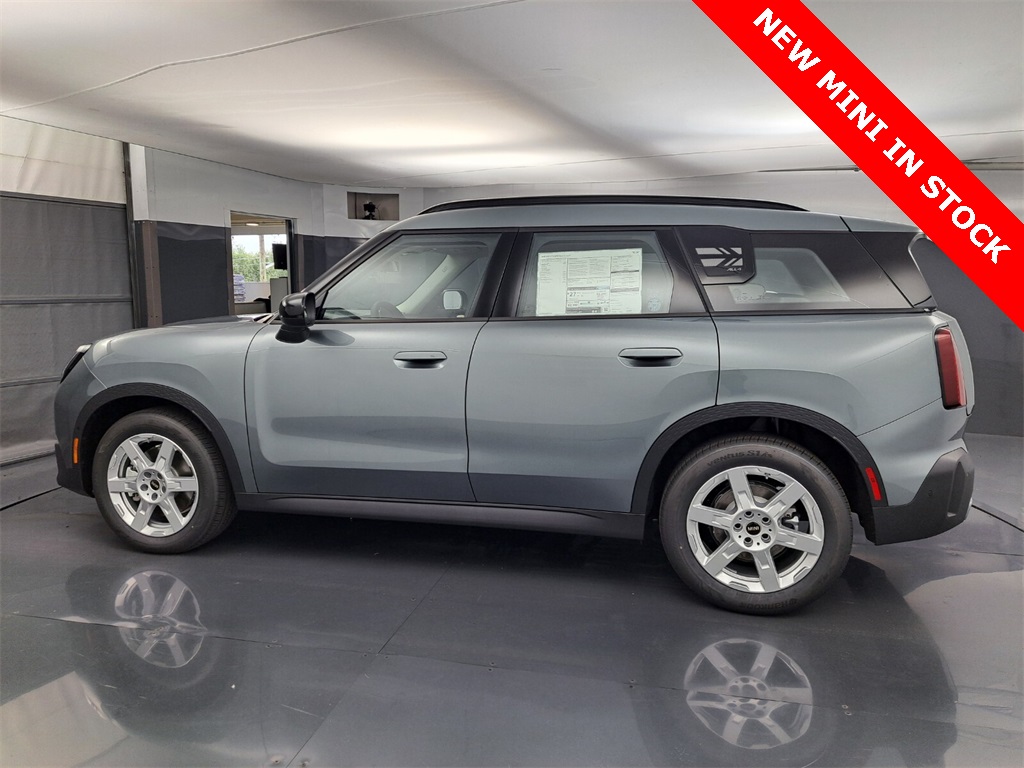 2025 Mini Countryman ALL4 Signature photo 6