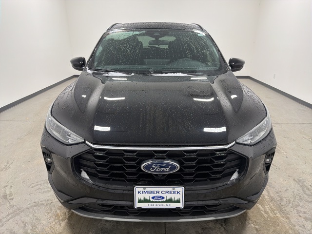 Used 2023 Ford Escape ST-Line Select with VIN 1FMCU9NA3PUB22860 for sale in Pine River, Minnesota