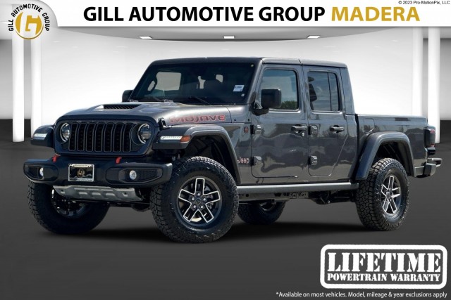 2025 Jeep Gladiator Mojave's photo