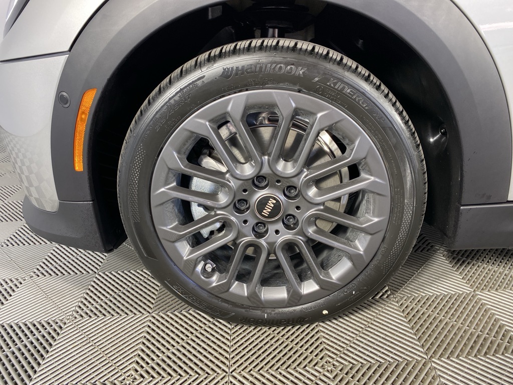 2026 Mini Cooper 2 Door Hardtop Signature photo 4